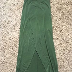 Green maxi skirt